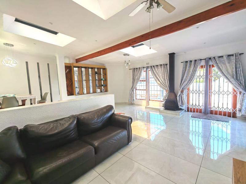 5 Bedroom Property for Sale in Welgelegen Western Cape